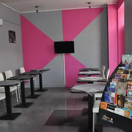 Hotell Alize *